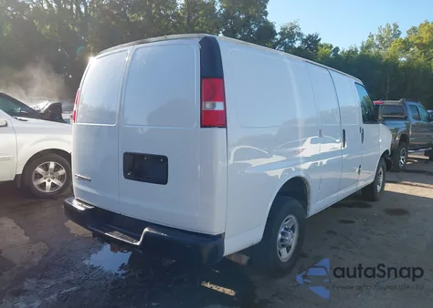 2017 Chevrolet Express 2500 Work Van from USA, damaged, VIN 1GCWGAFF1H1222558